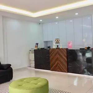 Ciq Sdn Bhd Hotel