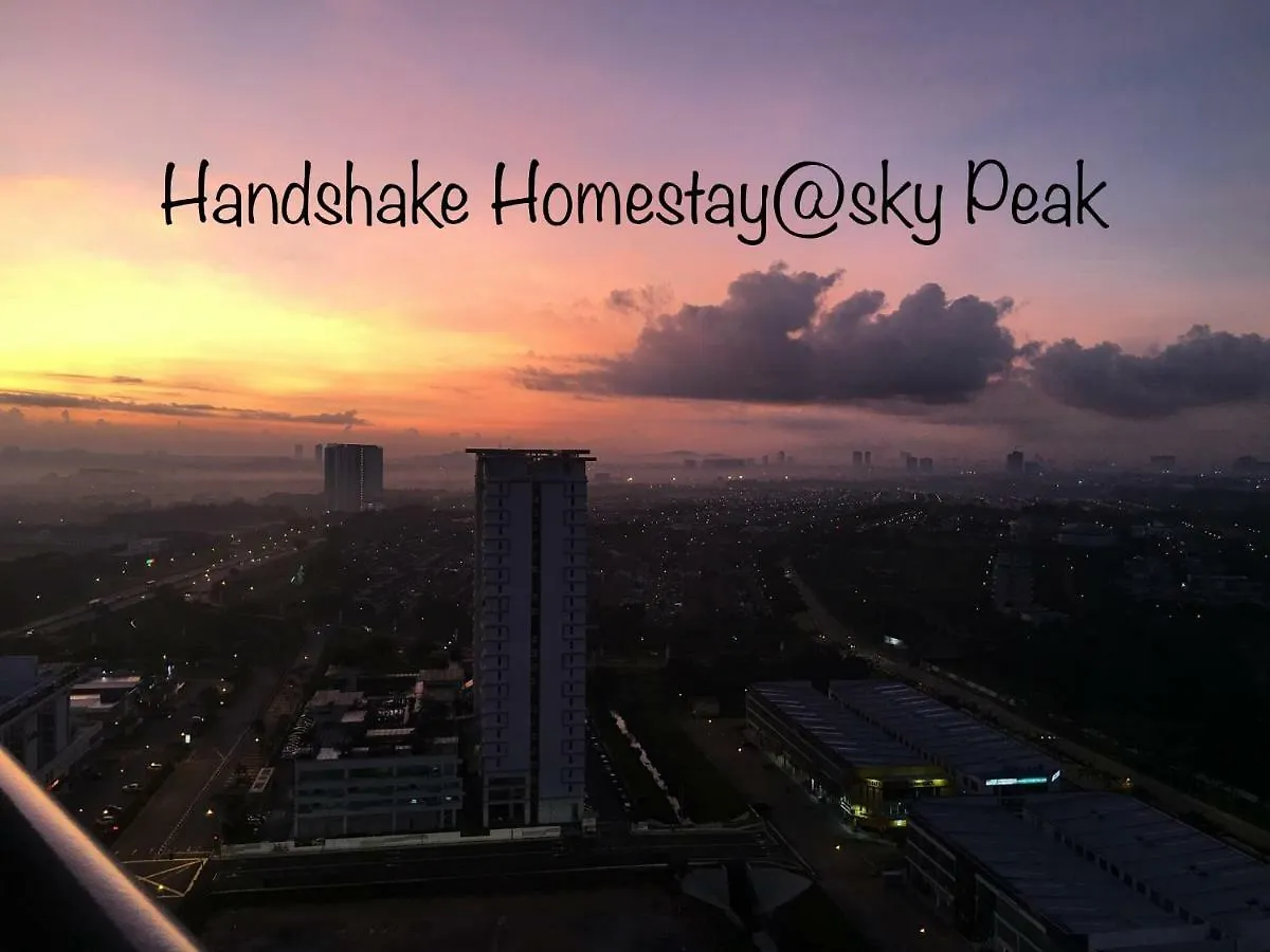Apartmán Handshake Homestays @ Sky Peak Setia Tropika Johor Bahru
